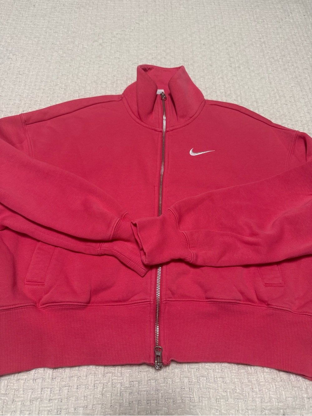 Nike Full Zip Sweatshirt, pink. Women’s small. Great condition!